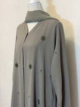 Load image into Gallery viewer, Regal Abaya- Jade Green