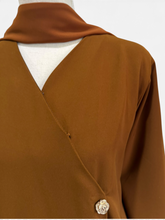 Load image into Gallery viewer, Serene Coat Abaya- Clay Brown