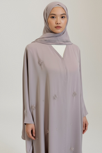 Load image into Gallery viewer, Regal Abaya- Nude pink