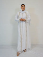 Load image into Gallery viewer, Noor Kaftan/ Takshita set -White and White