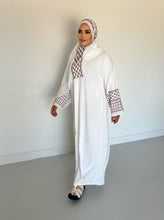 Load image into Gallery viewer, Olive Palestinian Abaya -White and Brown  - U.A.E