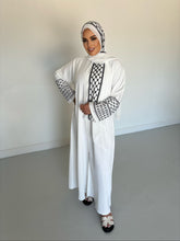 Load image into Gallery viewer, Olive Palestinian Abaya -White and Black  - U.A.E