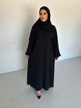 Load image into Gallery viewer, MILA ABAYA BLACK  - U.A.E