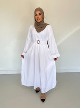 Load image into Gallery viewer, Dina Abayas U.A.E - White