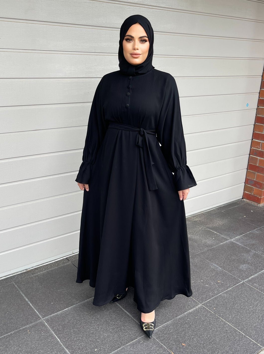 Lara Lux Abaya- Black