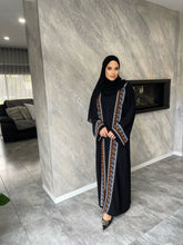 Load image into Gallery viewer, Maha Qatar Embroidered Abaya