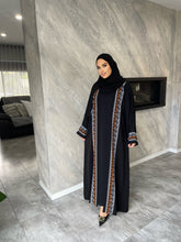 Load image into Gallery viewer, Maha Qatar Embroidered Abaya