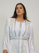 Load image into Gallery viewer, Sawa Takshita/ Kaftan set- White