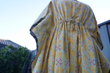 Load image into Gallery viewer, Yellow Lily- Cotton Summer Kaftan