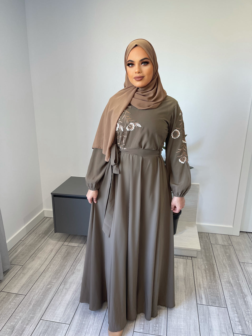 Mirna Emroidered Dress /Abaya - Oak